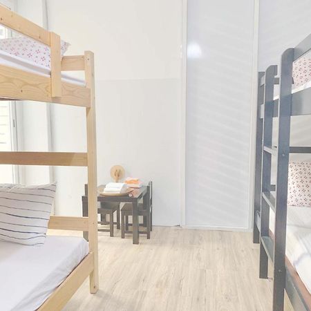 Backpackers' Hostel Taoyuan Airport Buitenkant foto